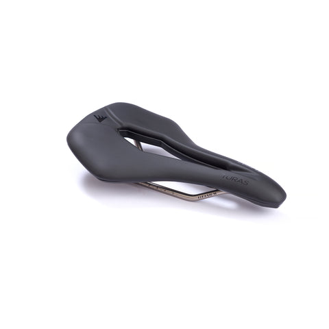 Turas Saddle