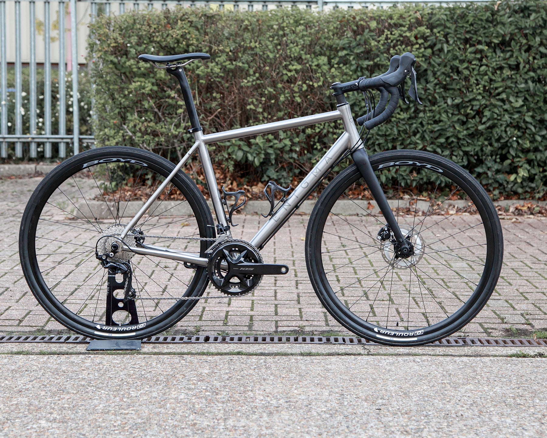 Enigma Etape 54cm ex-demo titanium all-road bike with Shimano 105 12-speed groupset, C-Six ARX carbon fork, Boyd Rouleur alloy wheels and Panaracer GravelKing 35mm tyres.