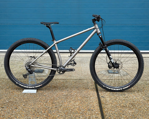 Explor Titanium Adventure Bike | Size Medium